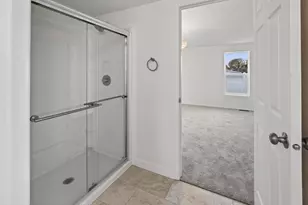 1865 NE 6th St, Redmond, OR 97756 - Photo 19