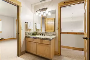 1895 Murrelet Dr, Redmond, OR 97756 - Photo 43