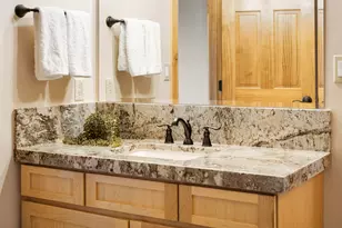 1895 Murrelet Dr, Redmond, OR 97756 - Photo 41