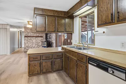 3930 NW Progress Lane, Redmond, OR 97756 - Photo 7