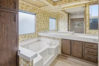 3930 NW Progress Lane, Redmond, OR 97756 - Photo 19