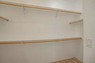 3749 Sherwood Park Drive, Medford, OR 97504 - Photo 15