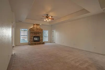 3749 Sherwood Park Drive, Medford, OR 97504 - Photo 5