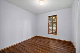 1843 SE Moorwood Ct, Bend, OR 97702 - Photo 15