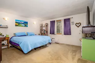 1860 Cottonwood Dr, Central Point, OR 97502 - Photo 11