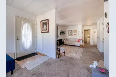 3500 Summers Lane #UNIT 5, Klamath Falls, OR 97603 - Photo 3
