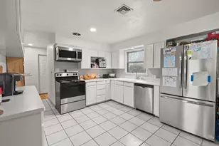 1201 Murray Ave, Medford, OR 97501 - Photo 7