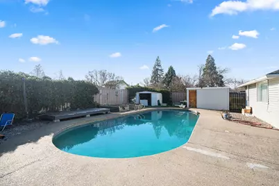 1201 Murray Avenue, Medford, OR 97501 - Photo 15