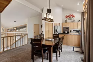 17926 Playoff Ln, Sunriver, OR 97707 - Photo 11