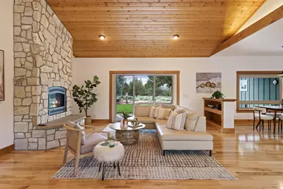 60995 Ward Road, Bend, OR 97702 - Photo 17