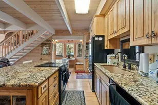 1584 Yale Creek Rd, Jacksonville, OR 97530 - Photo 9