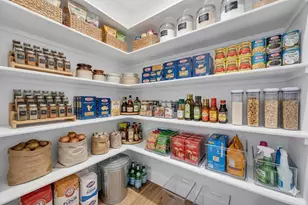 20505 Aberdeen Dr, Bend, OR 97702 - Photo 5