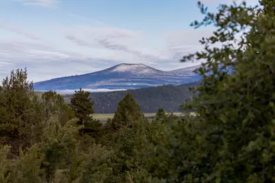 996 Abbott Mountain Way, Klamath Falls, OR 97603 - Photo 1