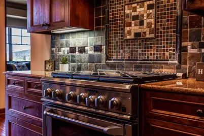 363 Bluff Drive #402, Bend, OR 97702 - Photo 7