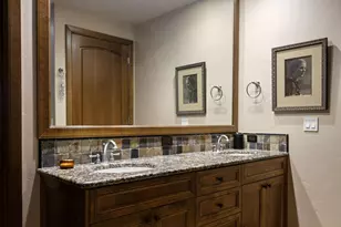 363 Bluff Dr, Bend, OR 97702 - Photo 19