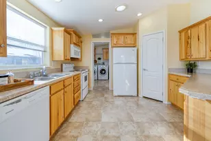 3218 Summers Ln, Klamath Falls, OR 97603 - Photo 9