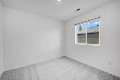 51787 Jubilee Pine Dr, La Pine, OR 97739 - Photo 13