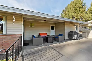 61022 Parrell Rd, Bend, OR 97702 - Photo 29