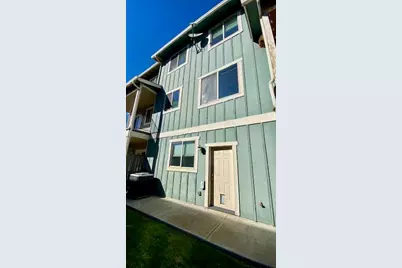 341 Englemann Lane, Medford, OR 97501 - Photo 7