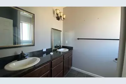 341 Englemann Lane, Medford, OR 97501 - Photo 13