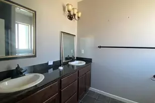 341 Englemann Ln, Medford, OR 97501 - Photo 13