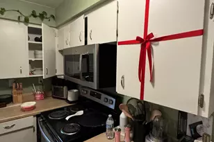 421 Benson St, Medford, OR 97501 - Photo 9