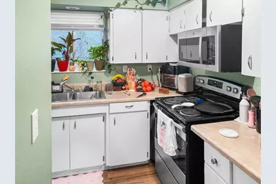 421 Benson Street, Medford, OR 97501 - Photo 7