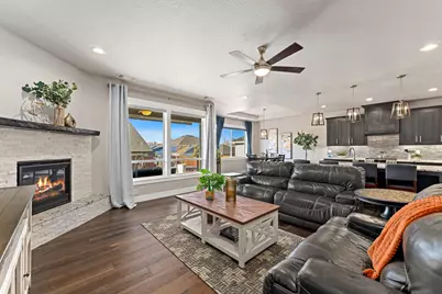 2645 Farmington Avenue, Medford, OR 97504 - Photo 7