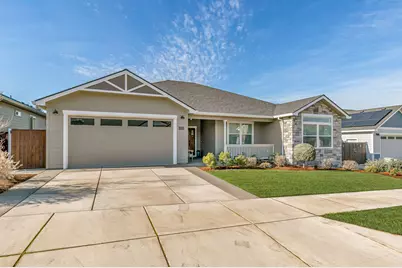 2645 Farmington Avenue, Medford, OR 97504 - Photo 3