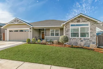 2645 Farmington Avenue, Medford, OR 97504 - Photo 1