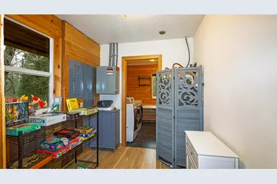 5370 Caves Highway, Cave Junction, OR 97523 - Photo 19