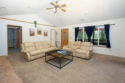 5370 Caves Highway, Cave Junction, OR 97523 - Photo 9