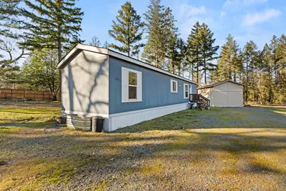 275 Hyde Park Road SW, Grants Pass, OR 97527 - Photo 3