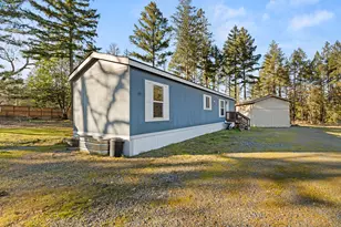 275 Hyde Park Road SW, Grants Pass, OR 97527 - Photo 3