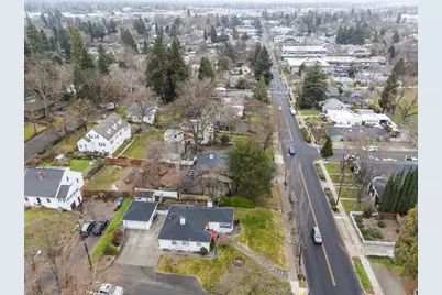 1320 E Main Street, Medford, OR 97504 - Photo 45