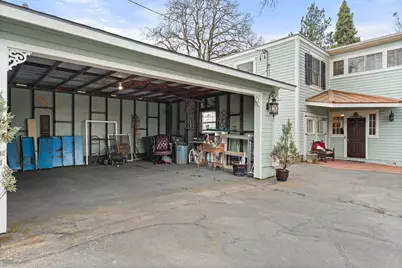 1320 E Main Street, Medford, OR 97504 - Photo 5