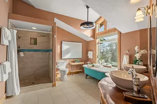 1540 Savage Creek Rd, Grants Pass, OR 97527 - Photo 37