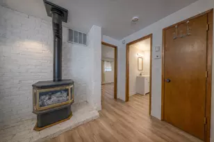 2634 SW Umatilla Ct, Redmond, OR 97756 - Photo 3