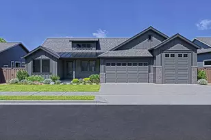 1319 NW Ochoa Dr, Bend, OR 97703 - Photo 1