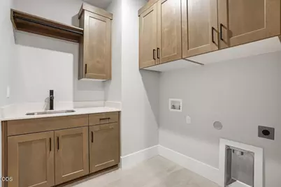 1319 NW Ochoa Drive, Bend, OR 97703 - Photo 9