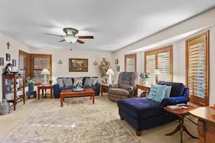 2489 Senate Way, Medford, OR 97504 - Photo 9