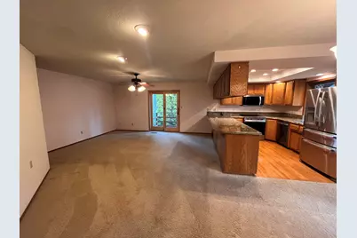 2489 Senate Way, Medford, OR 97504 - Photo 5