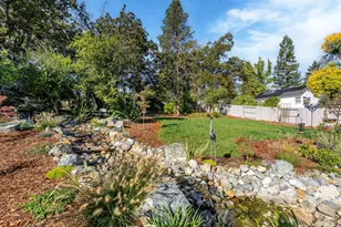740 NW Kinney St, Grants Pass, OR 97526 - Photo 29