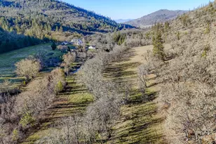 7555 E Antelope Rd, Eagle Point, OR 97524 - Photo 55