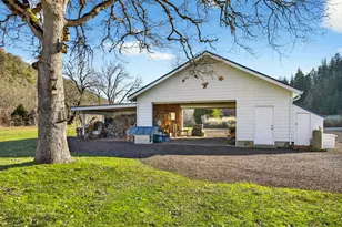 7555 E Antelope Rd, Eagle Point, OR 97524 - Photo 45