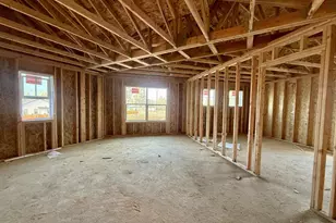 61437 SE Daybreak Ct, Bend, OR 97702 - Photo 3