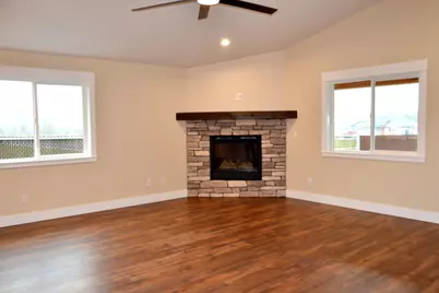 190 SW Rock Gulch Road, Grants Pass, OR 97527 - Photo 9