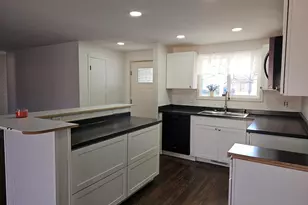 1973 Orinda Cir, Medford, OR 97504 - Photo 3