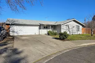 1973 Orinda Cir, Medford, OR 97504 - Photo 1