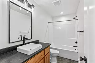 1546 Poplar Dr, Grants Pass, OR 97527 - Photo 27